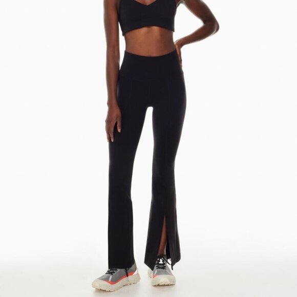 Aritzia TnAction TnaBUTTER™ Black Split Hi-Rise Long Legging size S - Picture 1 of 10